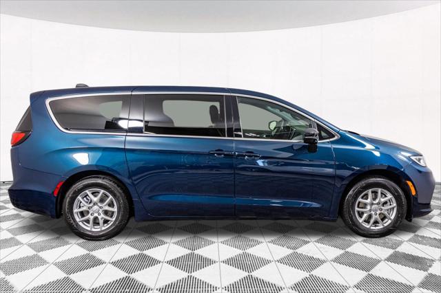 new 2025 Chrysler Pacifica car, priced at $40,747