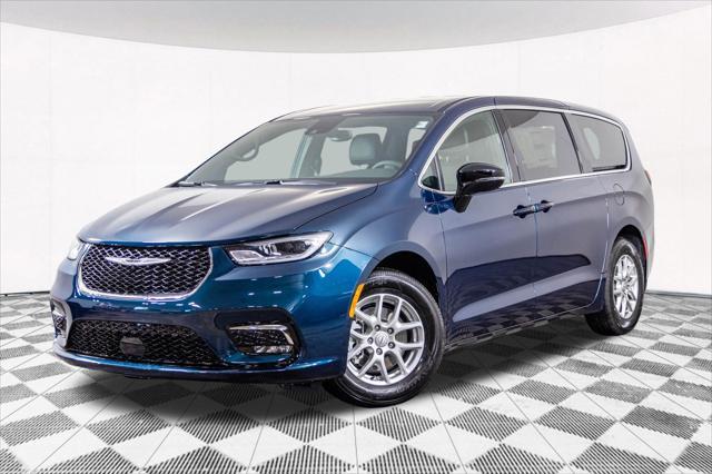 new 2025 Chrysler Pacifica car, priced at $40,747