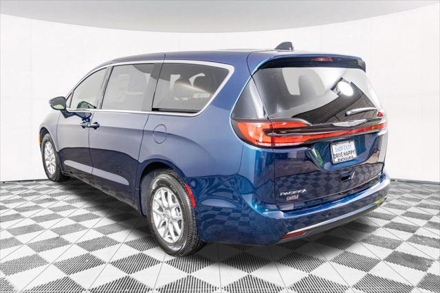 new 2025 Chrysler Pacifica car, priced at $40,747