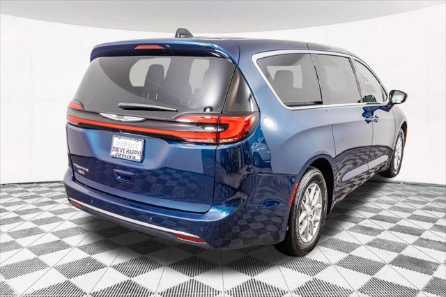 new 2025 Chrysler Pacifica car, priced at $40,747