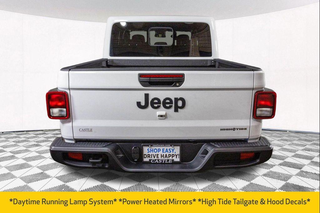 new 2025 Jeep Gladiator car, priced at $41,629