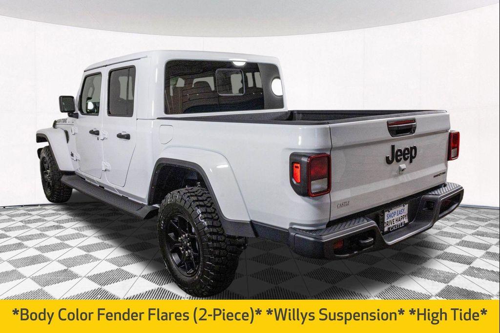 new 2025 Jeep Gladiator car, priced at $41,629