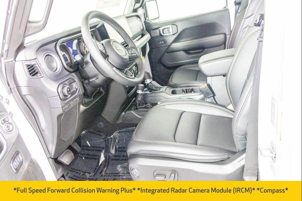 new 2025 Jeep Gladiator car, priced at $41,629