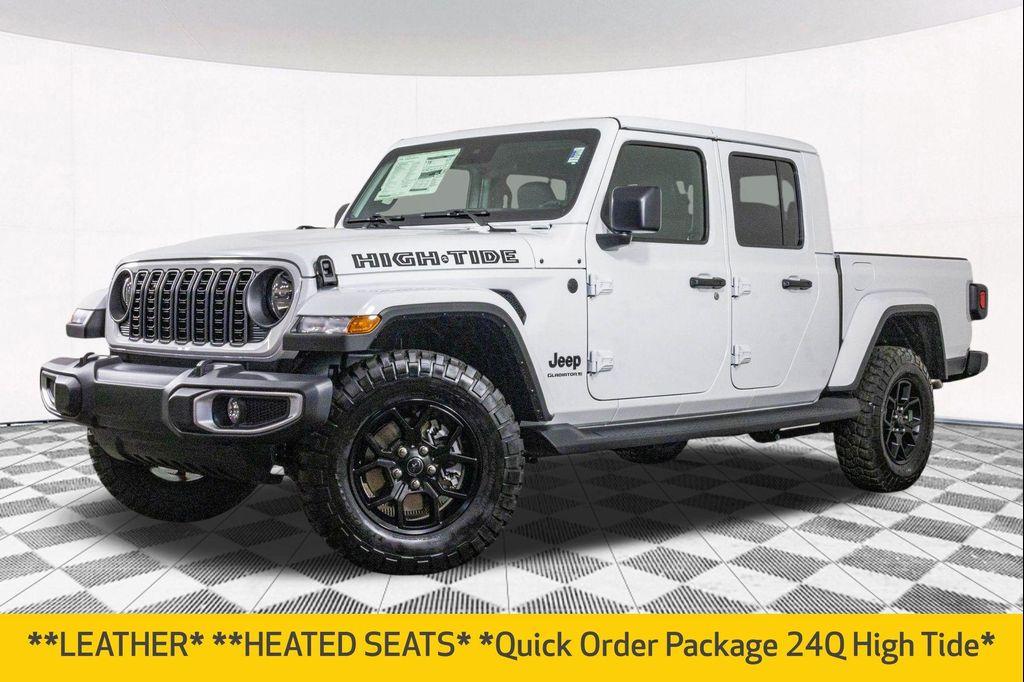 new 2025 Jeep Gladiator car, priced at $41,629