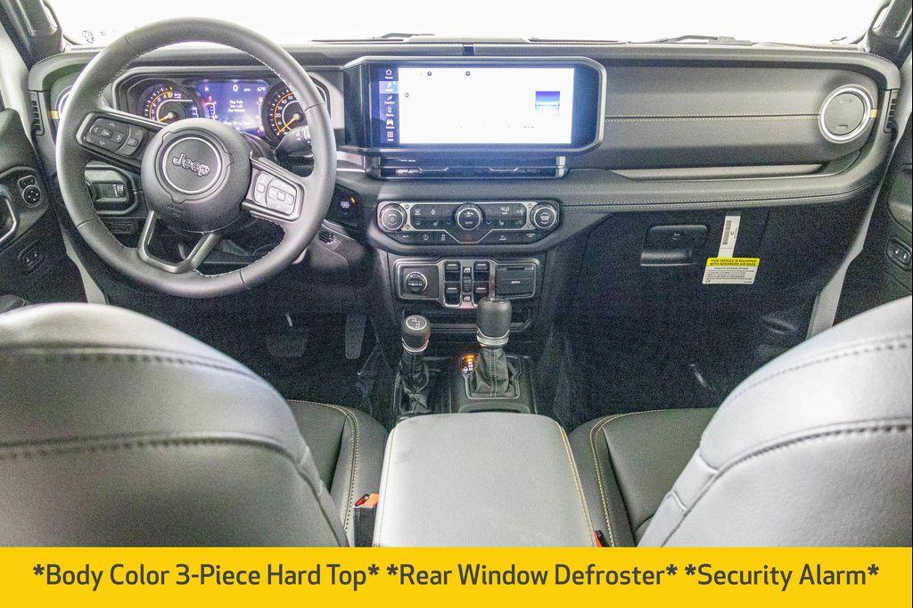 new 2025 Jeep Gladiator car, priced at $41,629