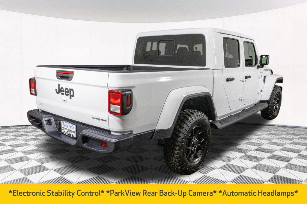new 2025 Jeep Gladiator car, priced at $41,629