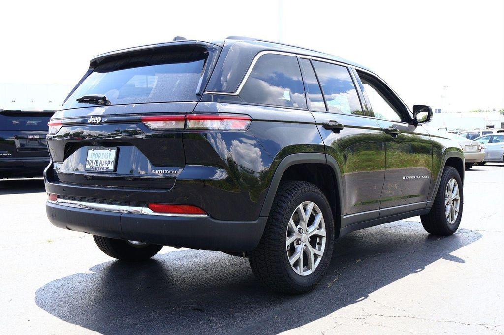 used 2023 Jeep Grand Cherokee car, priced at $29,477