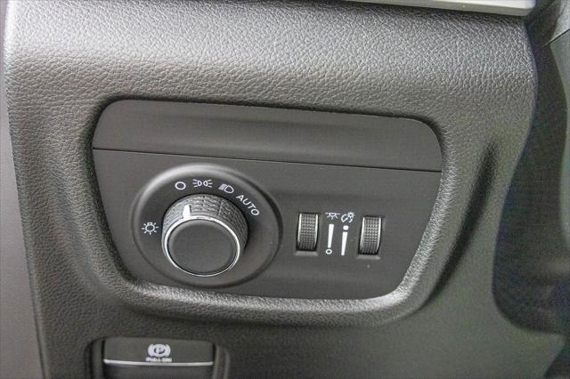 new 2025 Jeep Grand Cherokee L car, priced at $43,717