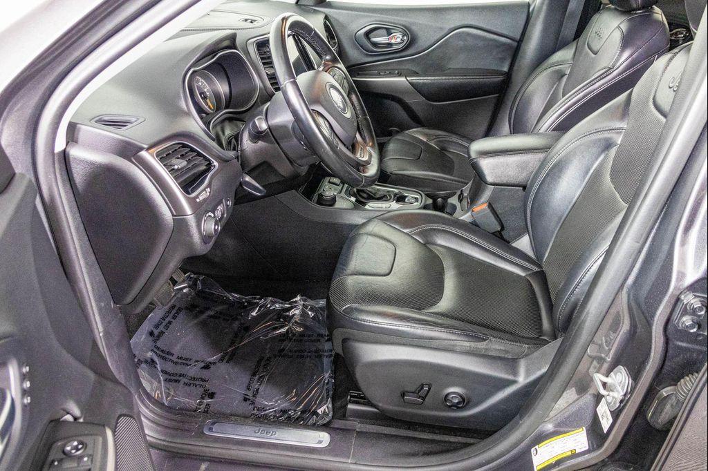 used 2019 Jeep Cherokee car, priced at $12,277