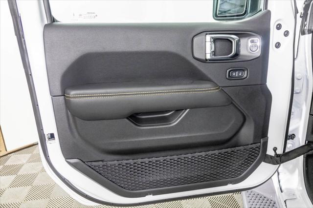 new 2025 Jeep Wrangler car, priced at $52,962