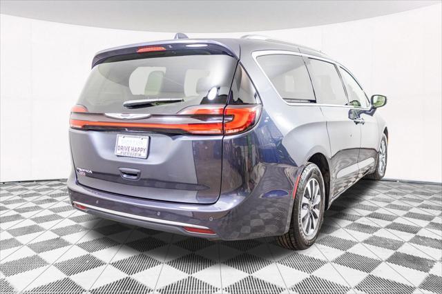 used 2021 Chrysler Pacifica car, priced at $23,777