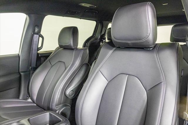 new 2025 Chrysler Pacifica car, priced at $40,747