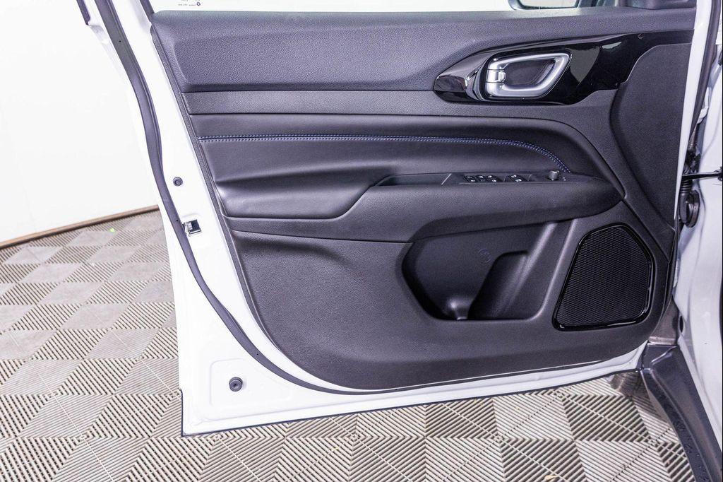 new 2026 Jeep Compass car, priced at $29,388