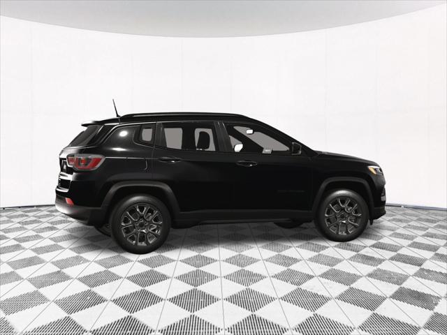 new 2025 Jeep Compass car, priced at $28,985