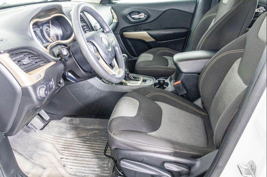 used 2018 Jeep Cherokee car, priced at $11,077