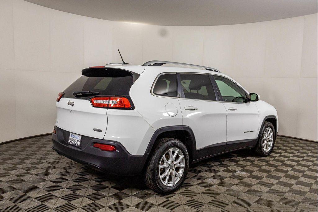 used 2018 Jeep Cherokee car, priced at $11,077