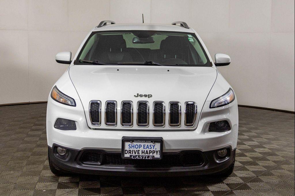 used 2018 Jeep Cherokee car, priced at $11,077