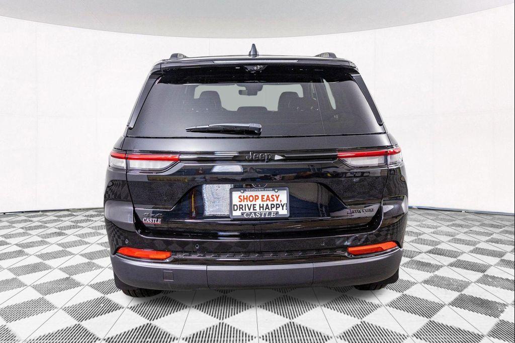 new 2025 Jeep Grand Cherokee car, priced at $48,850