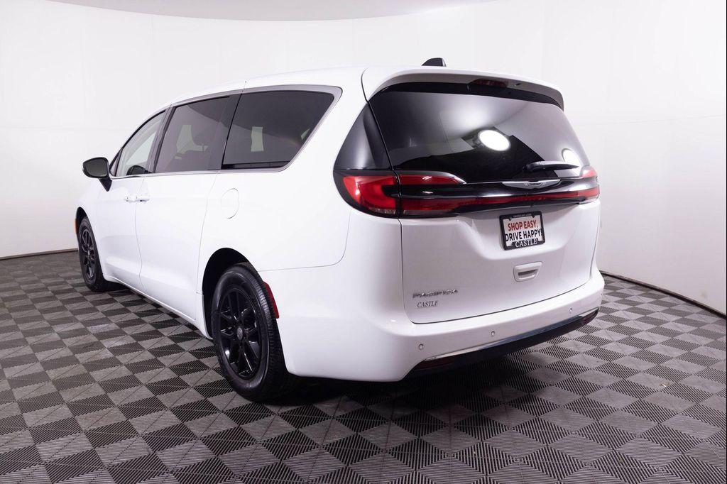used 2023 Chrysler Pacifica car, priced at $21,677
