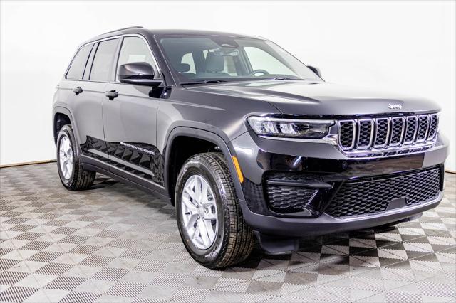 new 2025 Jeep Grand Cherokee car, priced at $38,583