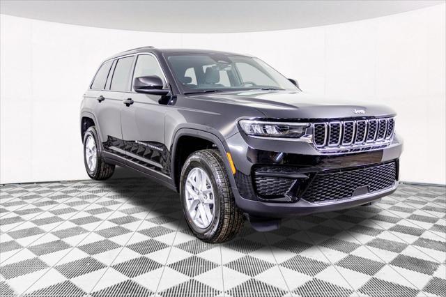 new 2025 Jeep Grand Cherokee car, priced at $38,583