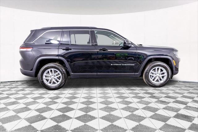 new 2025 Jeep Grand Cherokee car, priced at $38,583