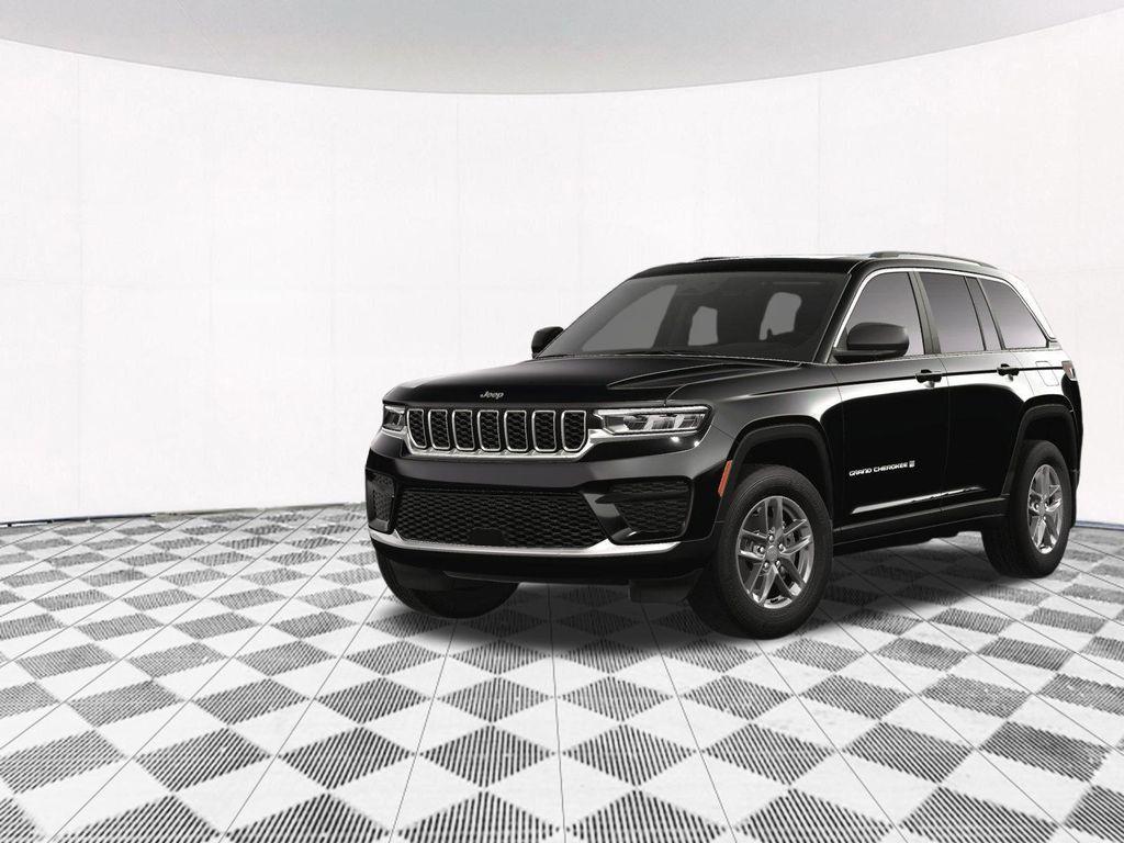 new 2025 Jeep Grand Cherokee car, priced at $39,249