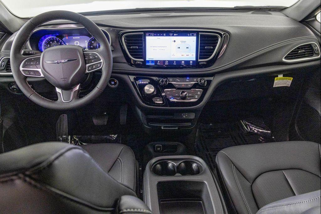 new 2026 Chrysler Pacifica car, priced at $39,493