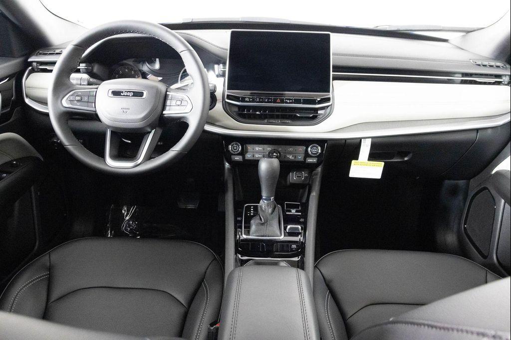 new 2026 Jeep Compass car, priced at $31,516