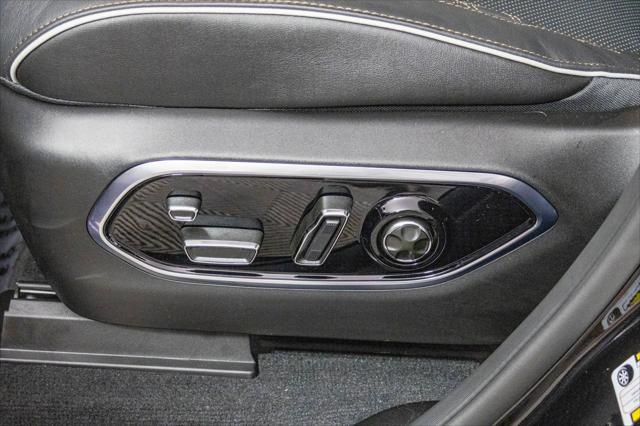 new 2025 Jeep Grand Cherokee car, priced at $58,475