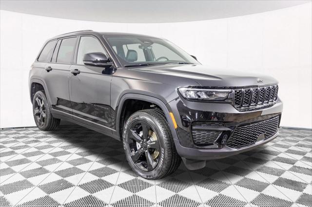 new 2025 Jeep Grand Cherokee car, priced at $42,372