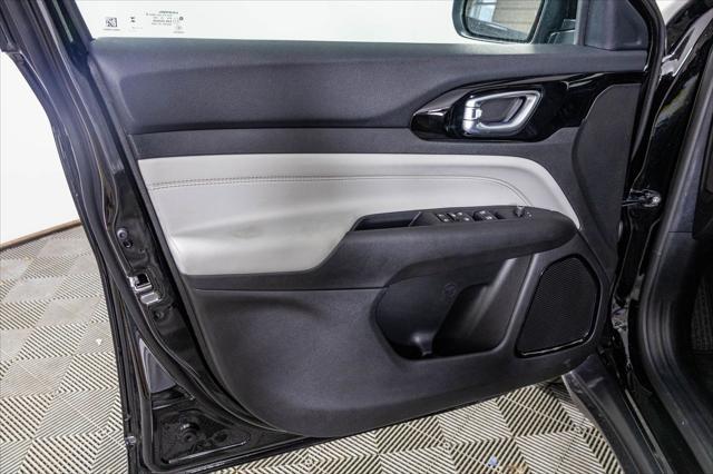 new 2025 Jeep Compass car, priced at $31,743