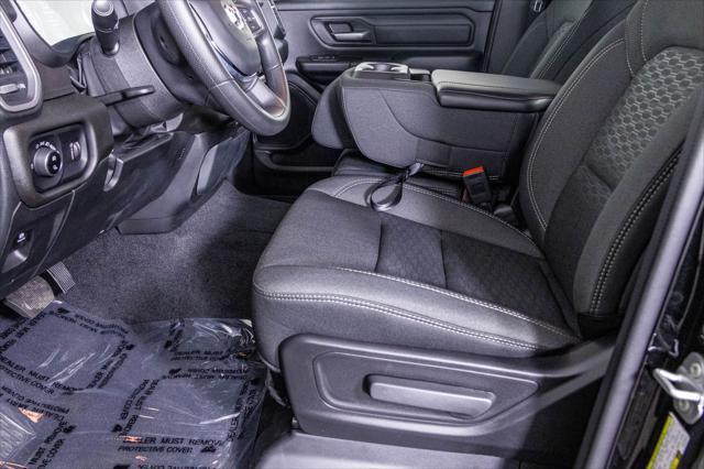new 2025 Ram 1500 car, priced at $47,605