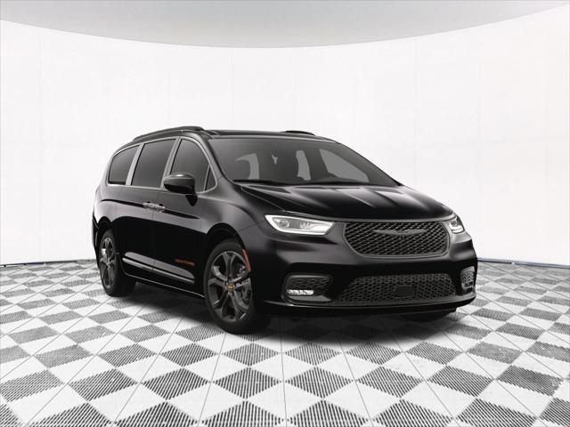 new 2024 Chrysler Pacifica car, priced at $42,421