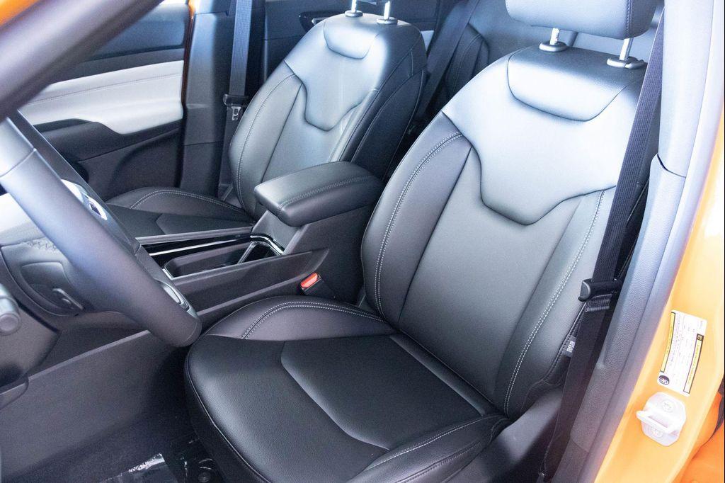 new 2026 Jeep Compass car, priced at $31,273