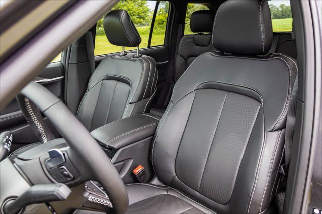 new 2025 Jeep Grand Cherokee car, priced at $46,066