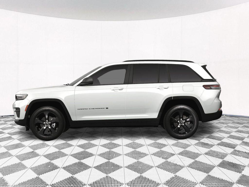 new 2025 Jeep Grand Cherokee car, priced at $41,903