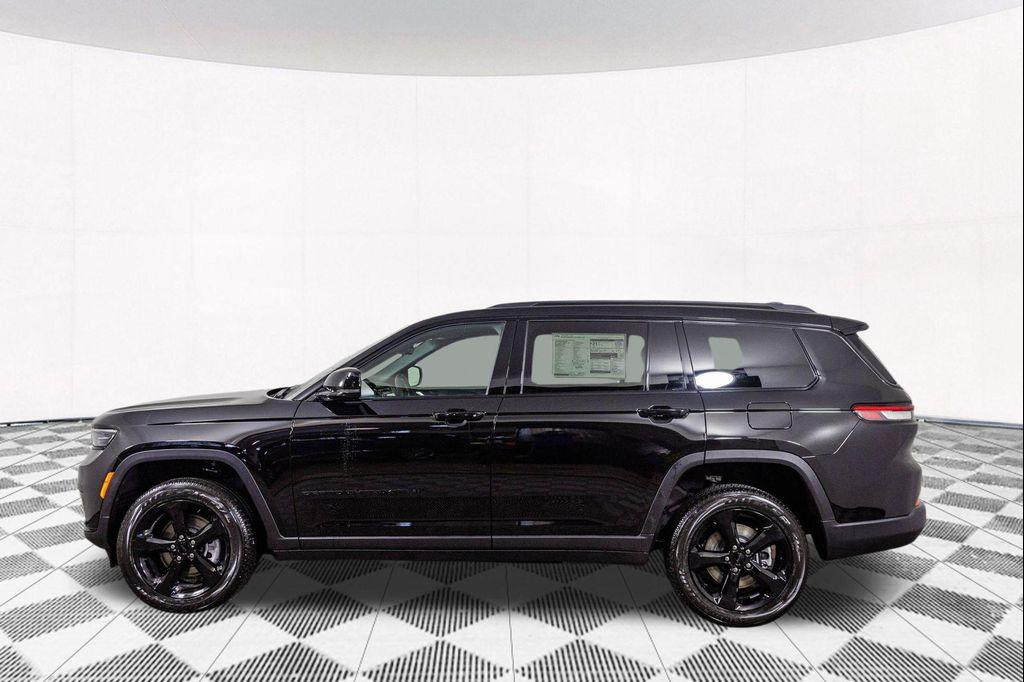 new 2025 Jeep Grand Cherokee L car, priced at $43,649