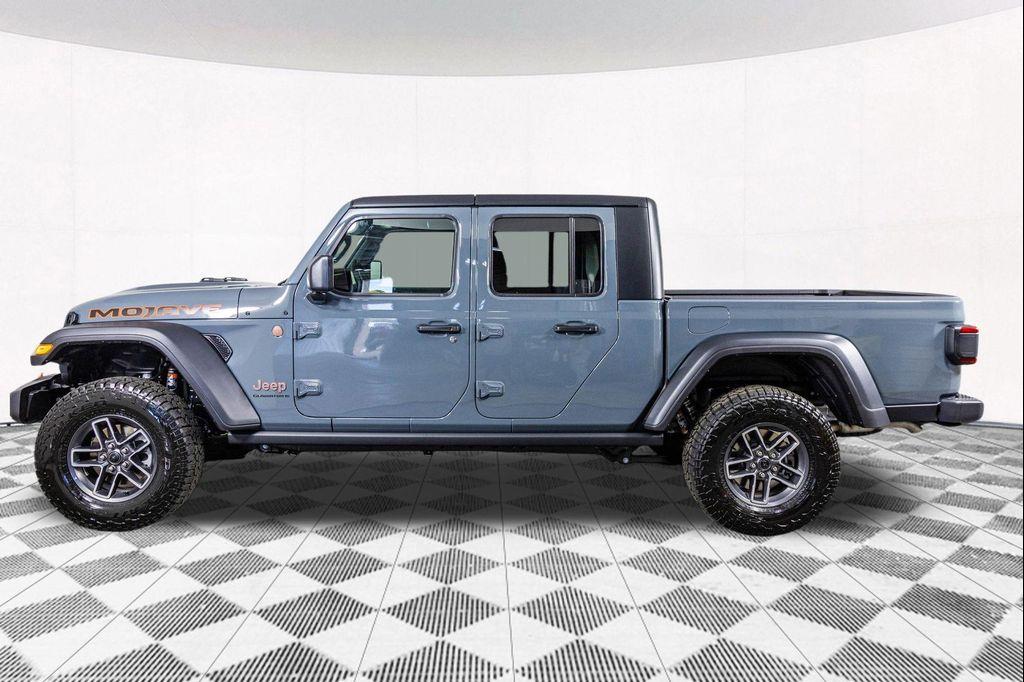 new 2025 Jeep Gladiator car, priced at $46,787