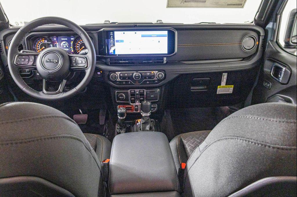 new 2025 Jeep Gladiator car, priced at $46,787