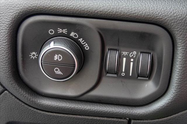 new 2025 Ram 1500 car, priced at $63,301