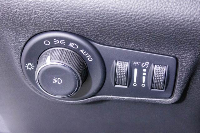 new 2025 Jeep Compass car, priced at $27,868