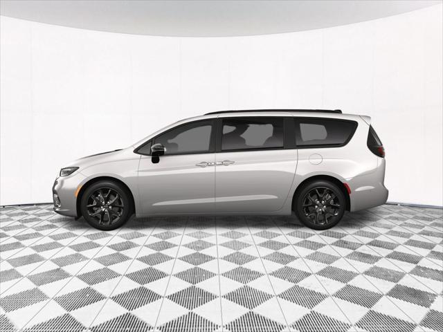 new 2025 Chrysler Pacifica car, priced at $50,078