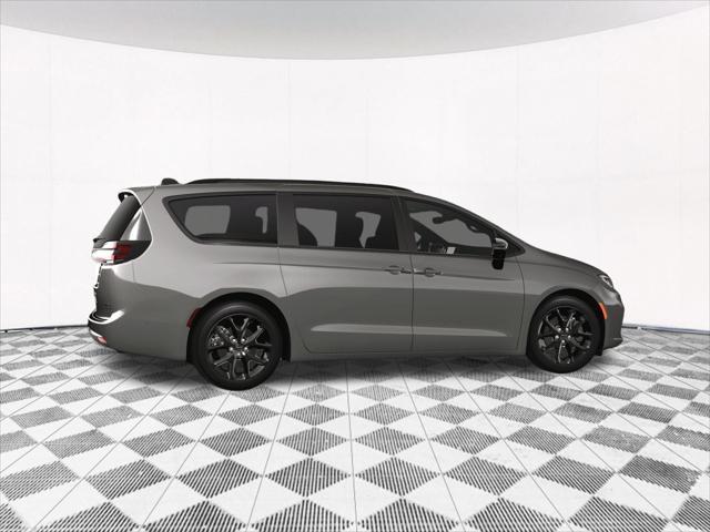 new 2025 Chrysler Pacifica car, priced at $50,078