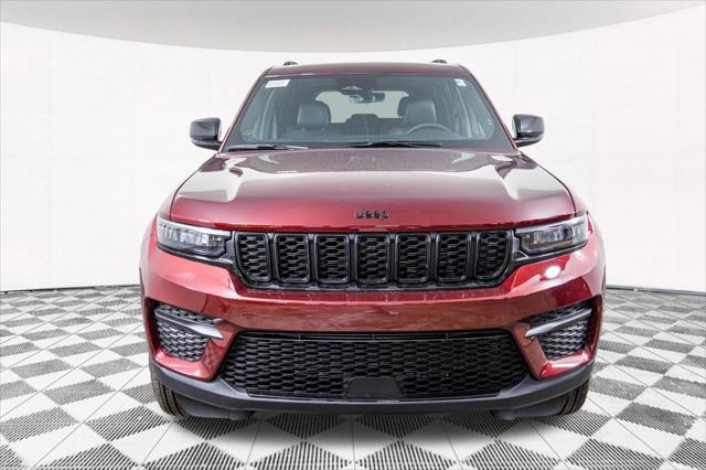 new 2025 Jeep Grand Cherokee car, priced at $39,710