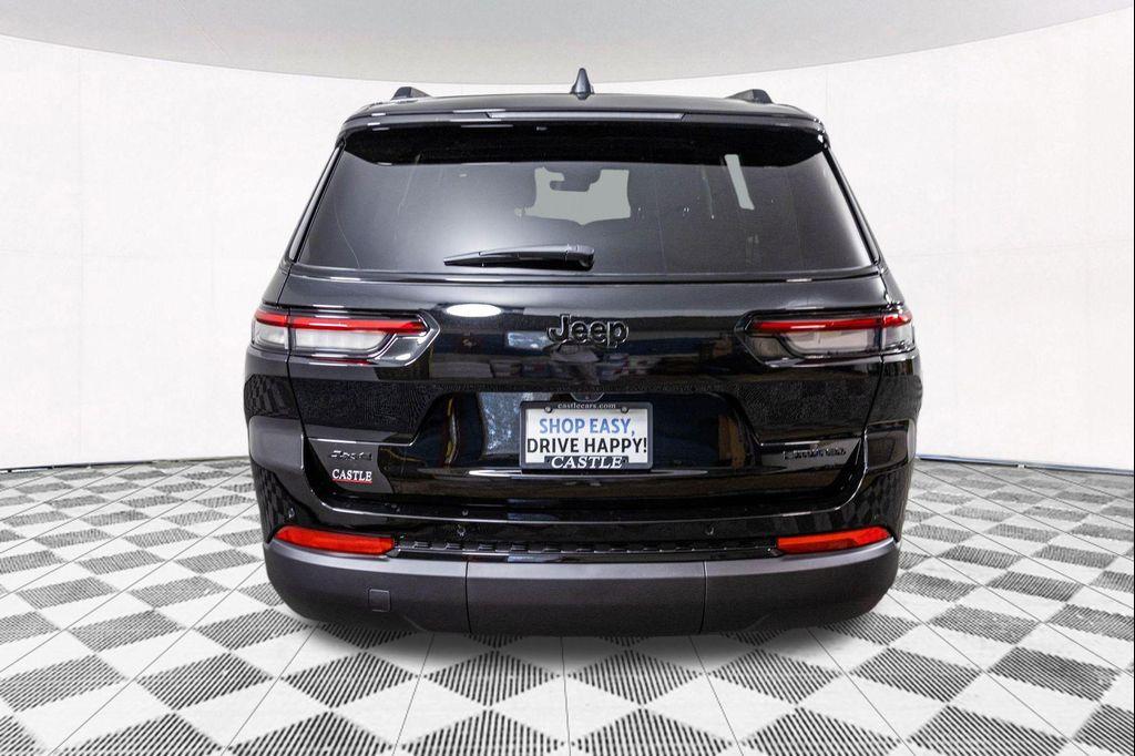 new 2025 Jeep Grand Cherokee L car, priced at $45,009