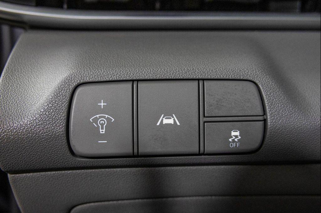 used 2022 Hyundai Elantra car, priced at $15,477