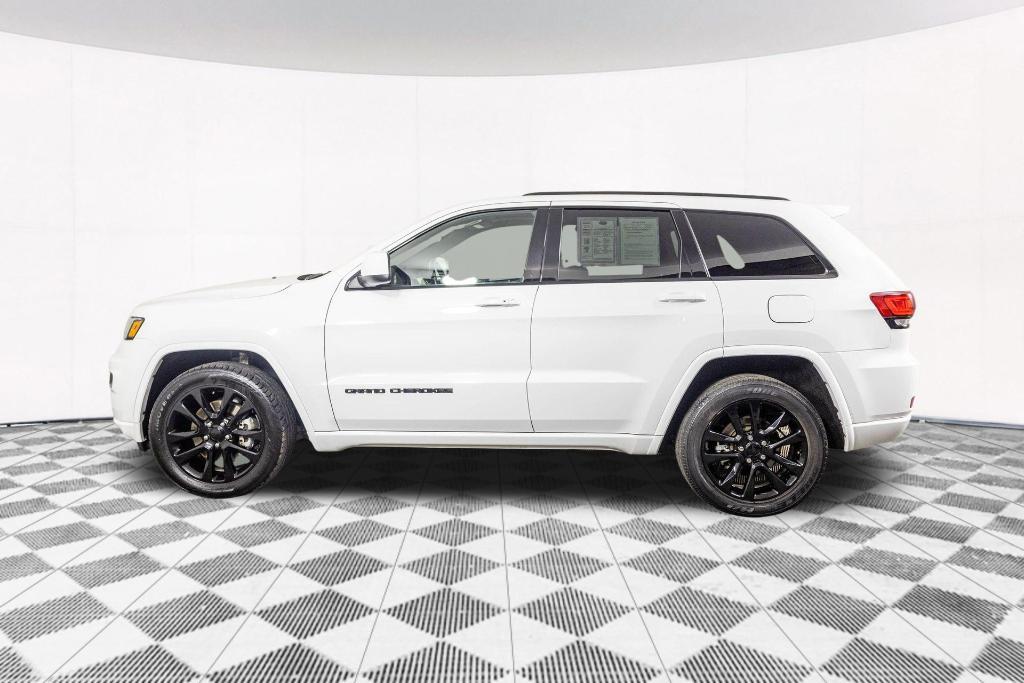 used 2021 Jeep Grand Cherokee car, priced at $28,477