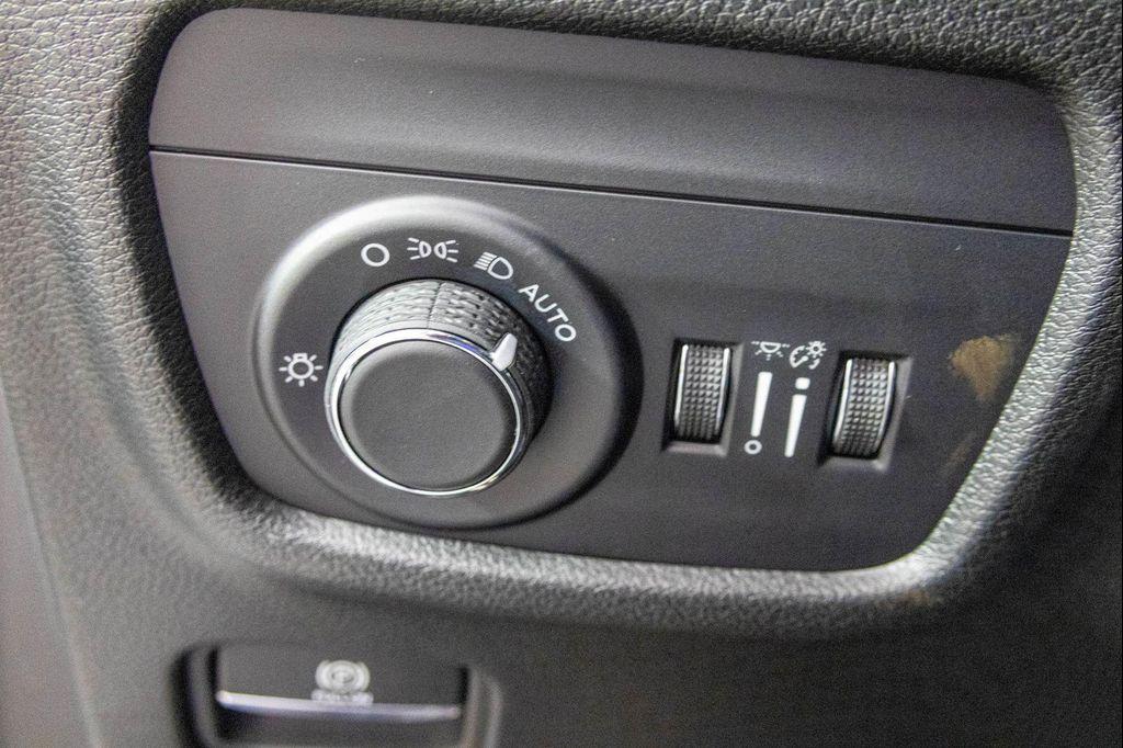 new 2025 Jeep Grand Cherokee L car, priced at $42,113