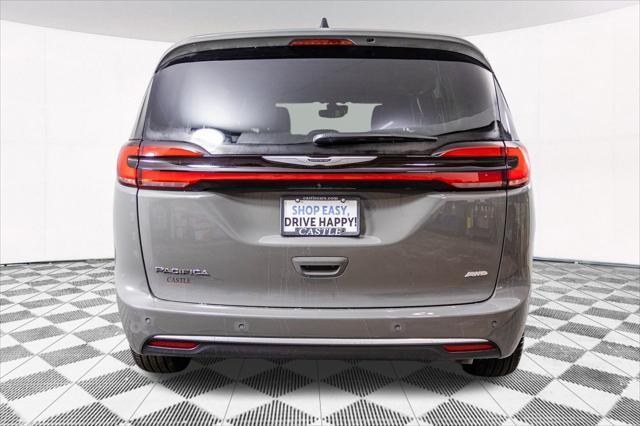 new 2025 Chrysler Pacifica car, priced at $44,347